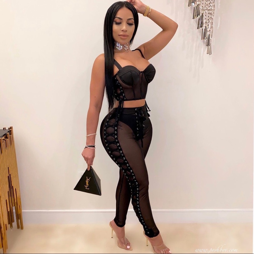 Poshbyv Laced Pants Set Size Medium